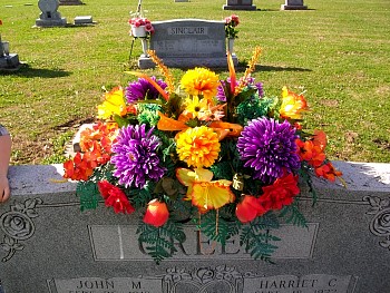Graveside07.jpg