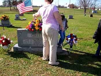 Graveside11.jpg