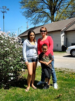 HollyAthenaTre201005.jpg