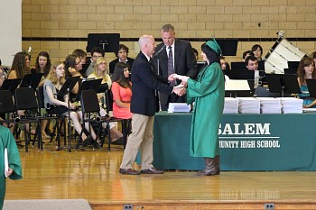 HSGRADUATION2013022.JPG